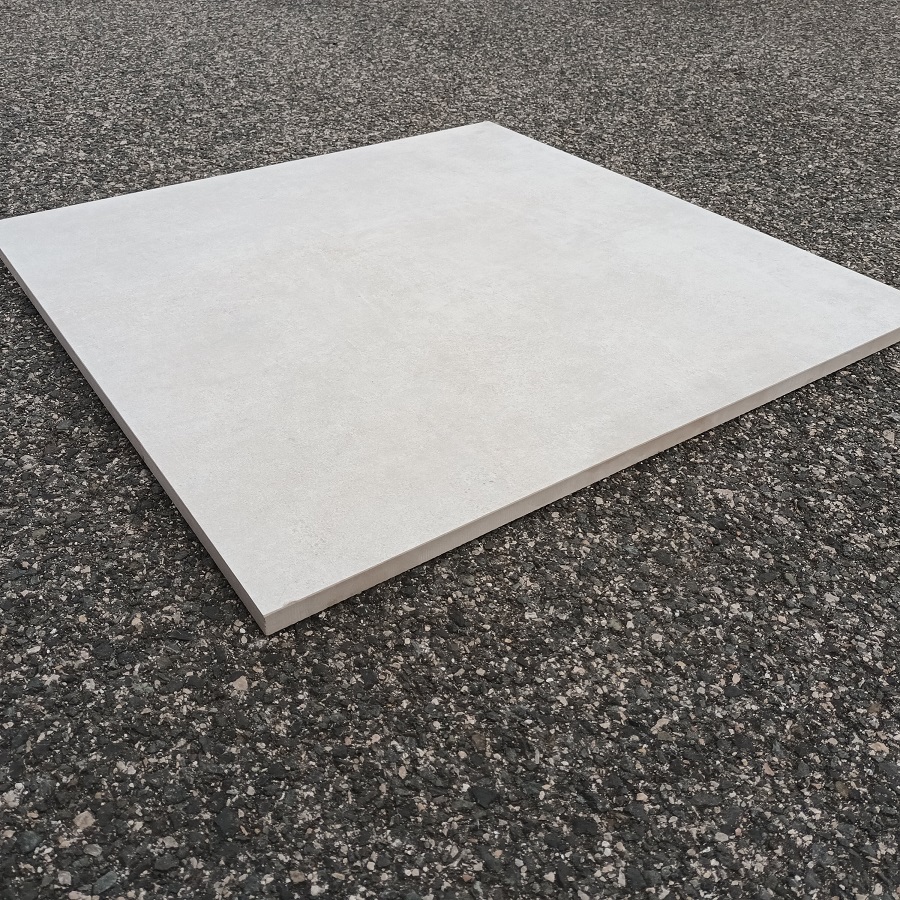 Open Bianco 80x80x2 rect. kalibrovaná dlažba na terče (Novabell), II. jakost